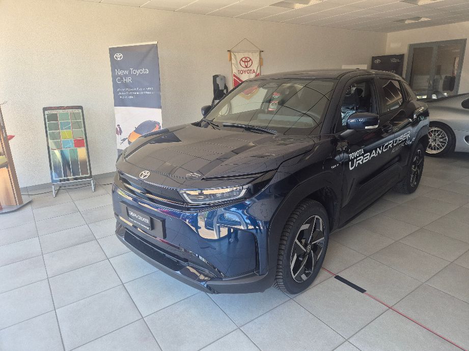 TOYOTA Urban Cruiser 61 kWh Trend AWD
