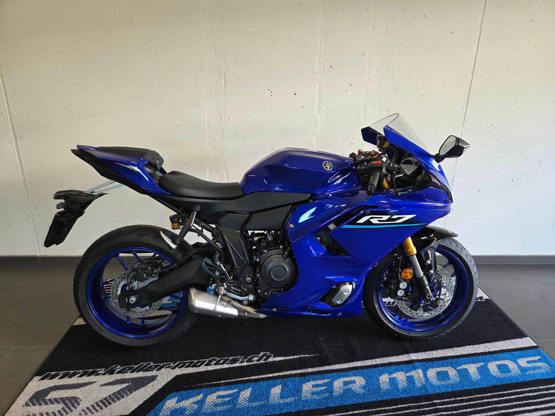 YAMAHA YZF-R7 (35kW)