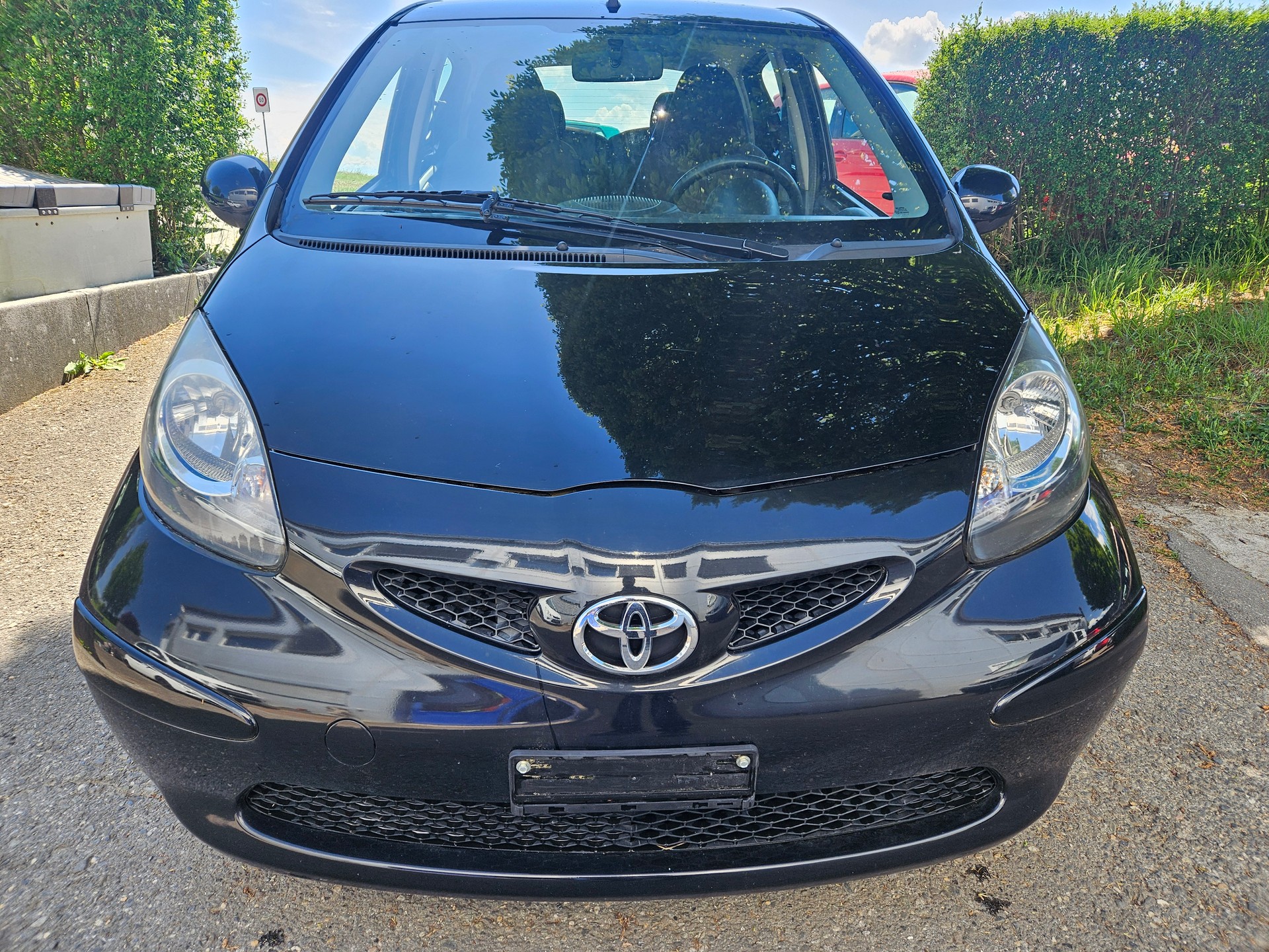 TOYOTA Aygo 1.0 Linea Terra-image-1