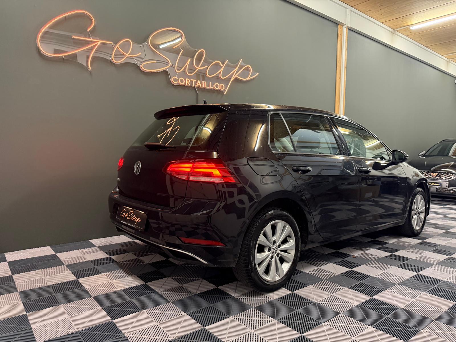 VW Golf 1.6 TDI Comfortline DSG-image-5