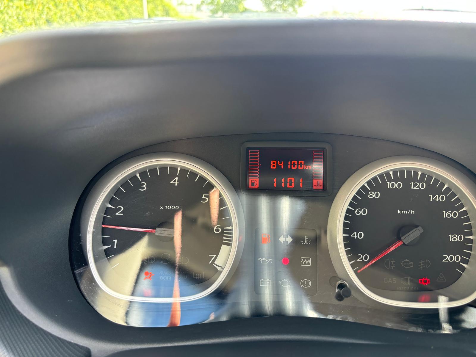 DACIA Duster 1.6 4x4-image-12
