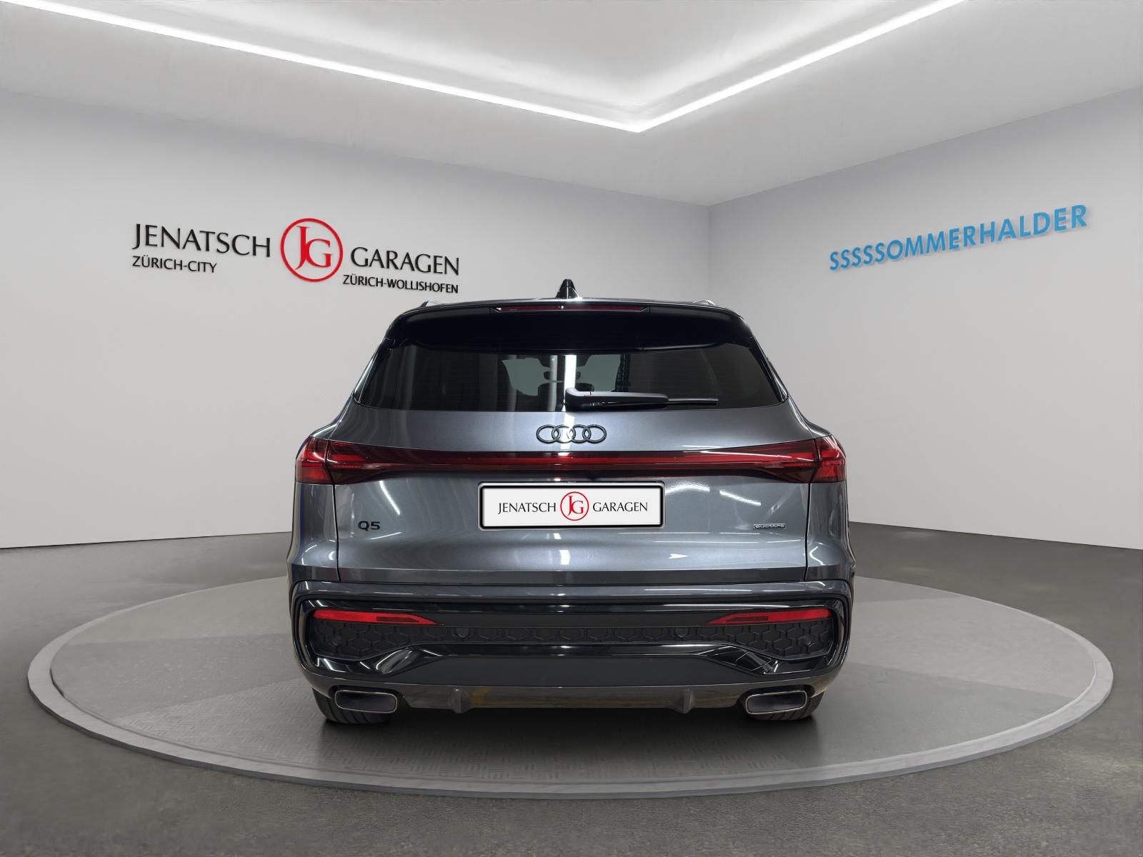 AUDI Q5 SUV 2.0 TFSI quattro S-Tronic-showroom-element-3