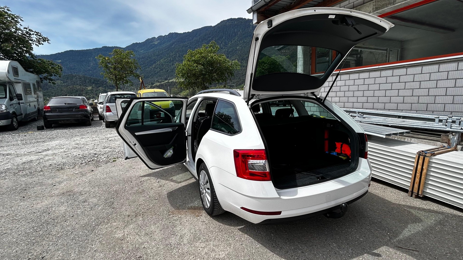 SKODA 2.0 TSI Ambition 4x4 DSG-image-3