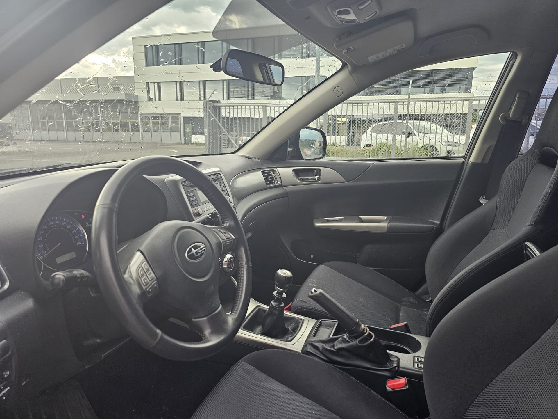 SUBARU Impreza 2.0D Comfort S-image-8