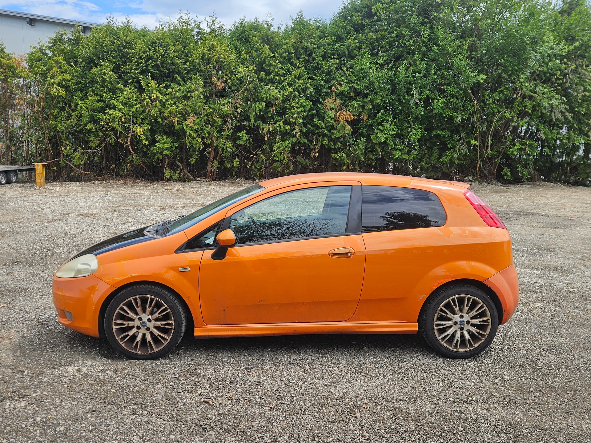FIAT Punto 1.9 JTD Sport-image-0
