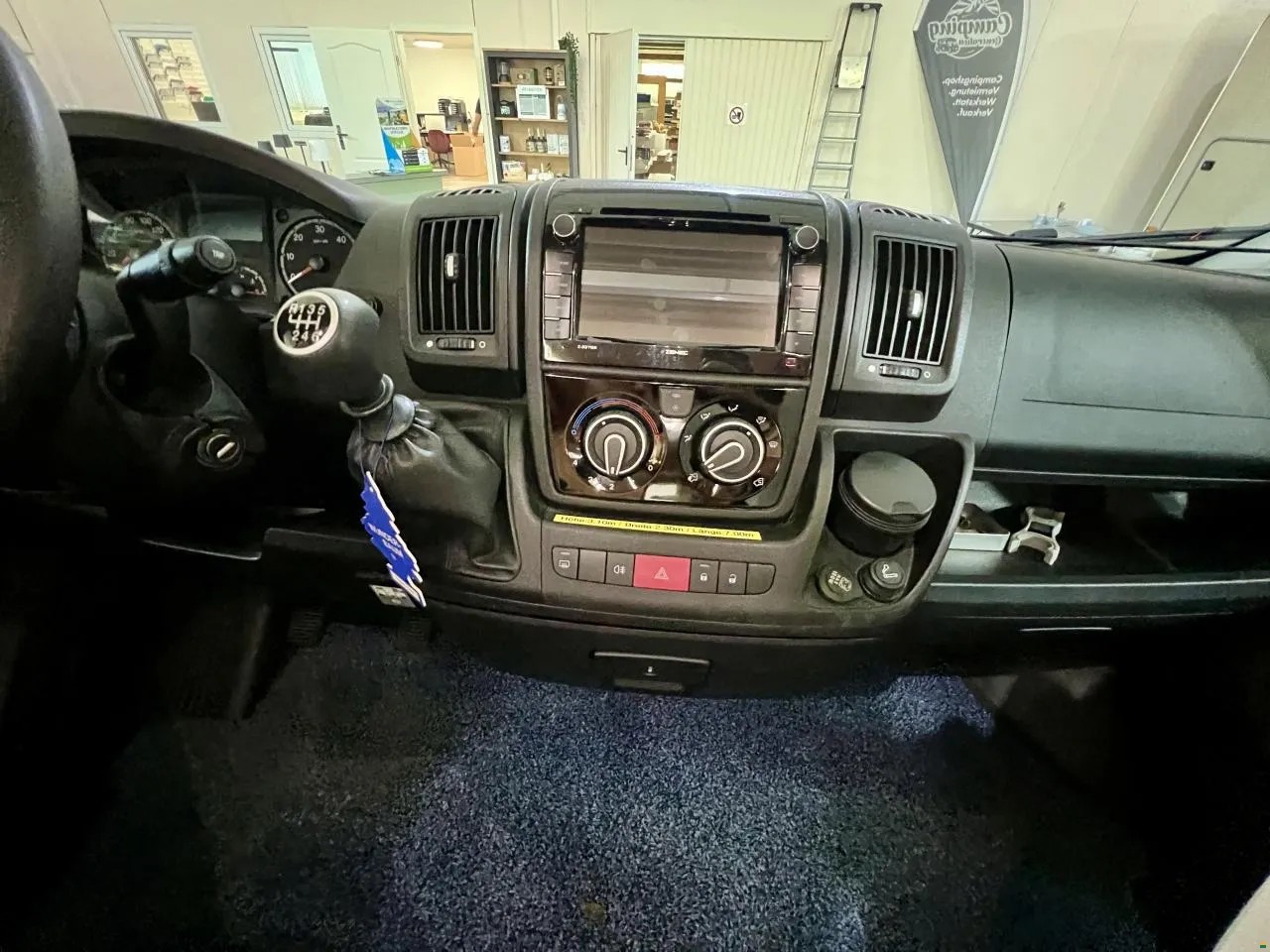 LAIKA X 660R-image-12