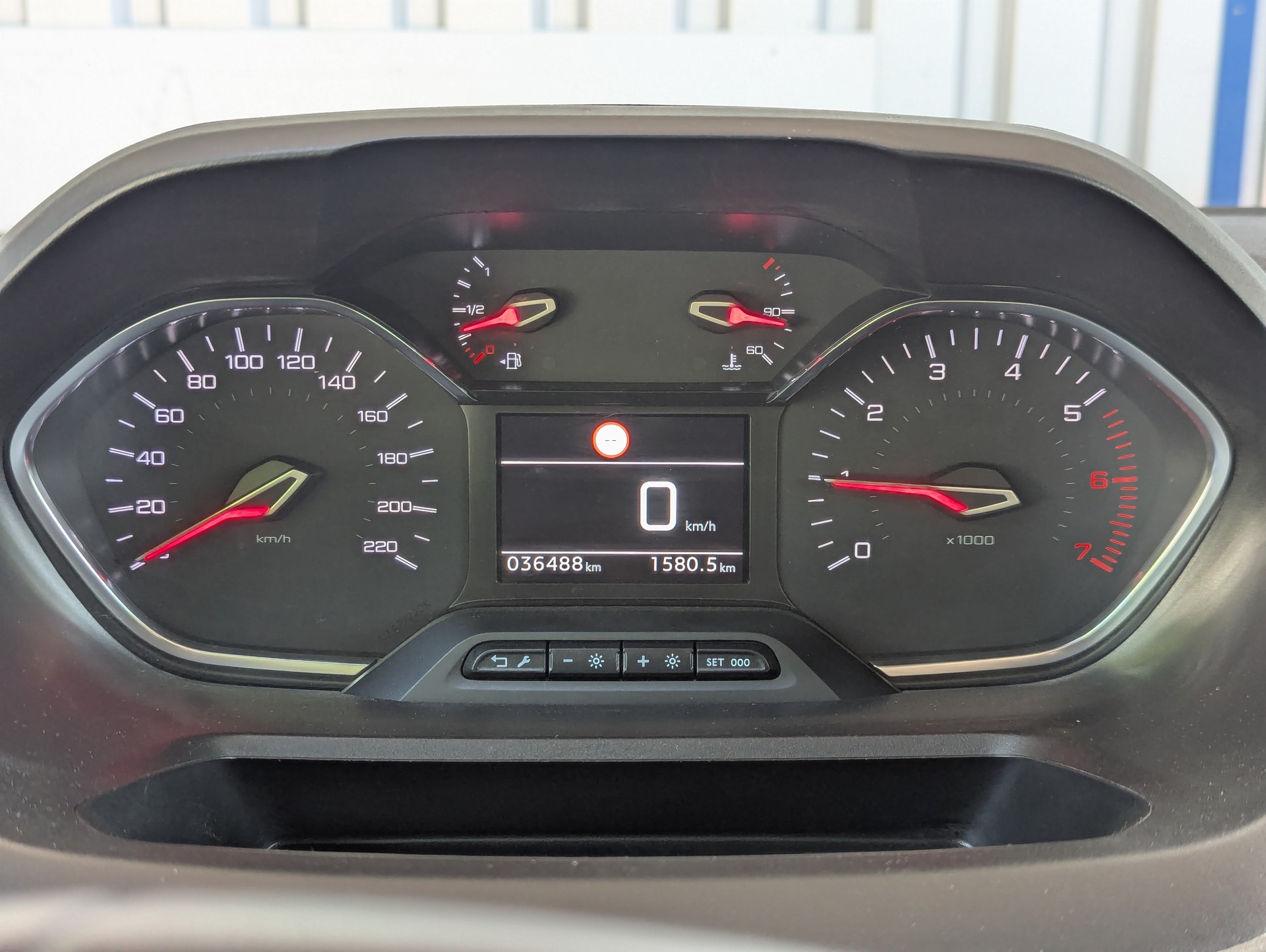 PEUGEOT Rifter 1.2 PureTech Active-image-27
