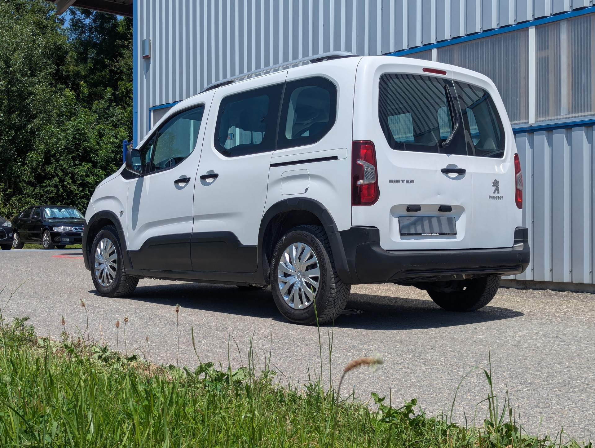 PEUGEOT Rifter 1.2 PureTech Active-image-7