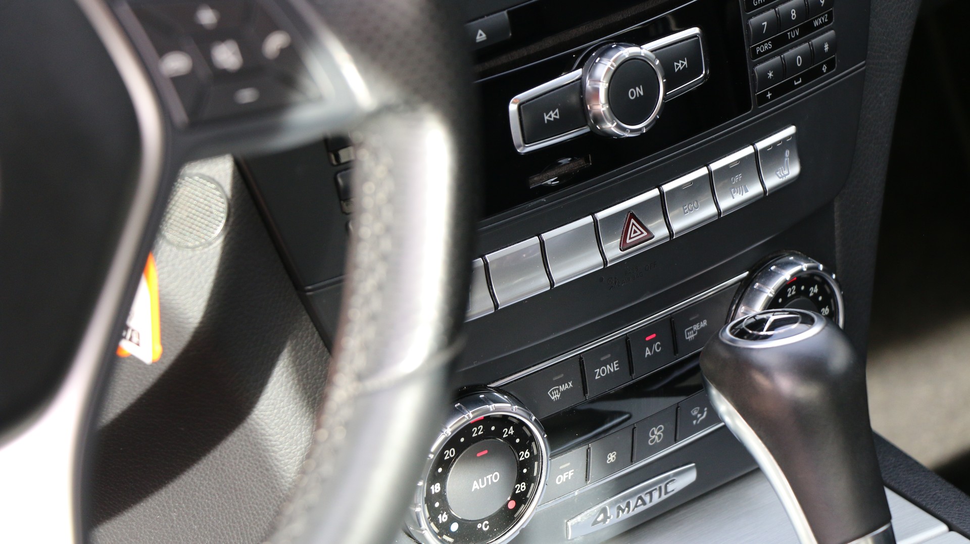 MERCEDES-BENZ C 350 Avantgarde 4Matic-image-8