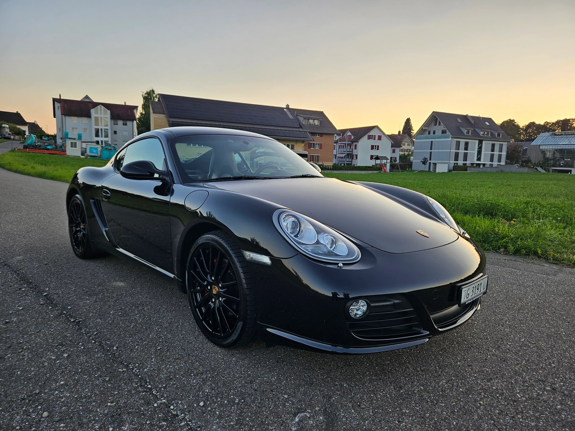 PORSCHE Cayman S 3.4-image-3