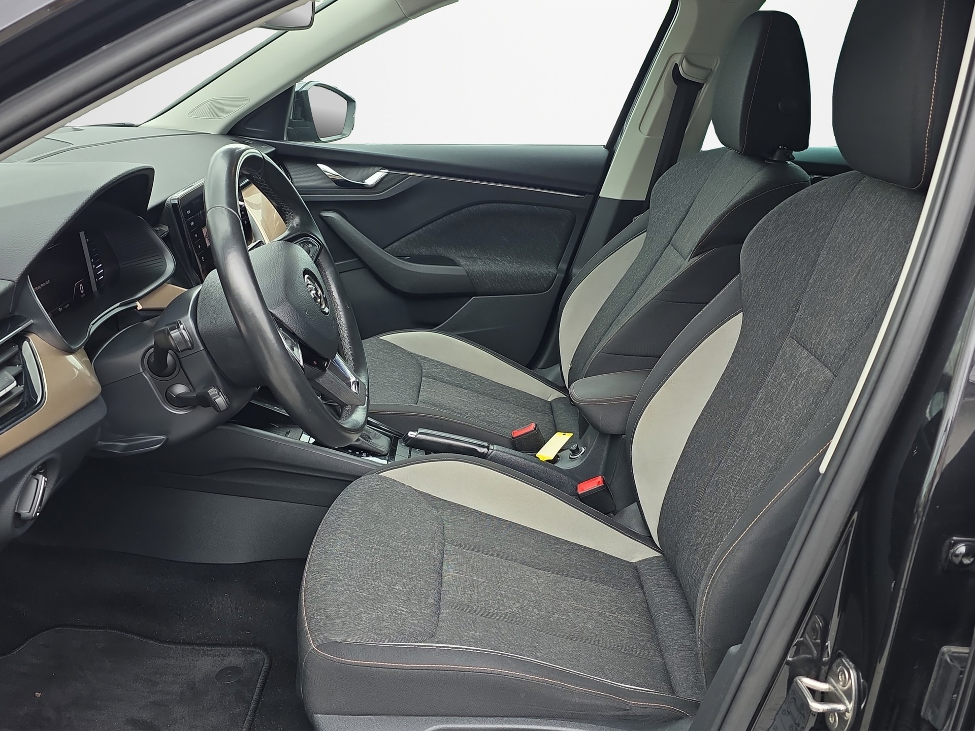 SKODA Kamiq 1.0 TSI Style DSG-image-7