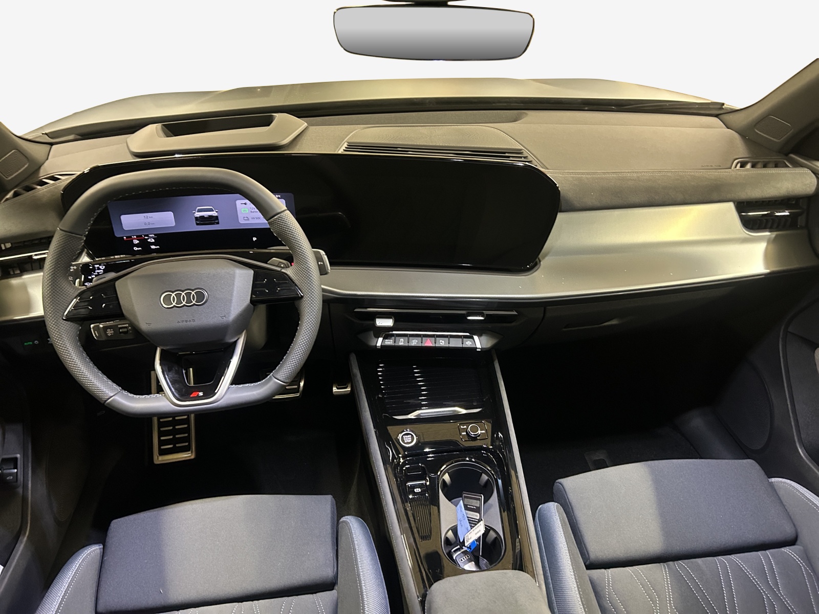 AUDI Q3 SUV e-hybrid 200 kW S tronig-image-9
