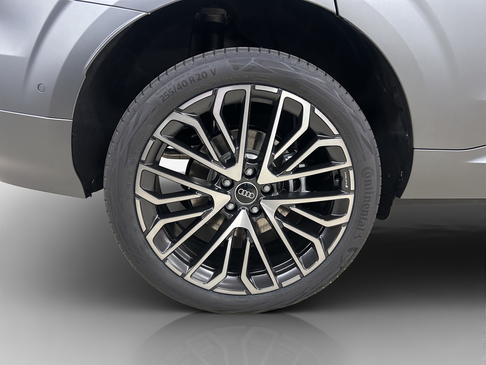 AUDI Q3 SUV e-hybrid 200 kW S tronig-image-14