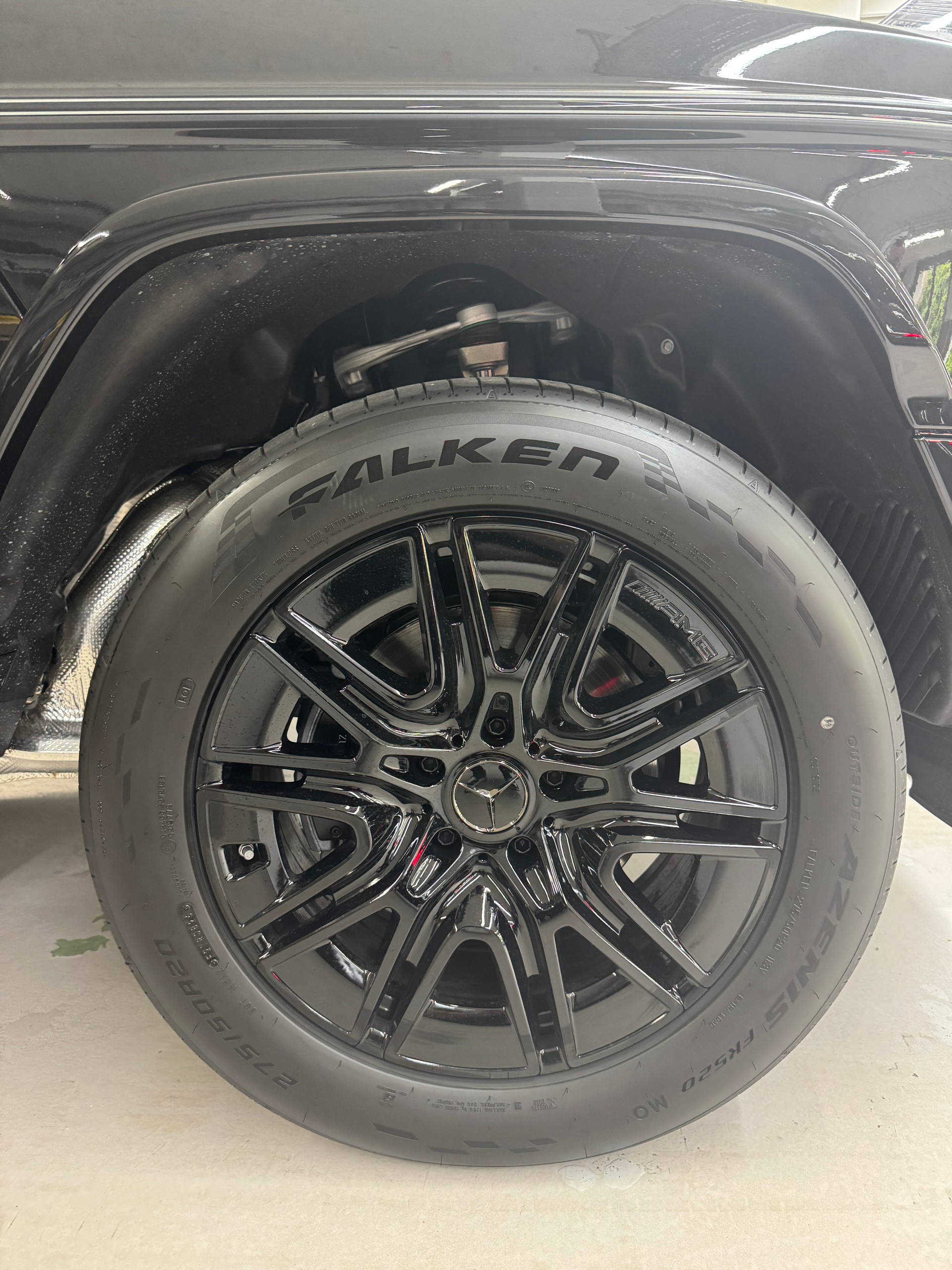 MERCEDES-BENZ G 450d-image-4