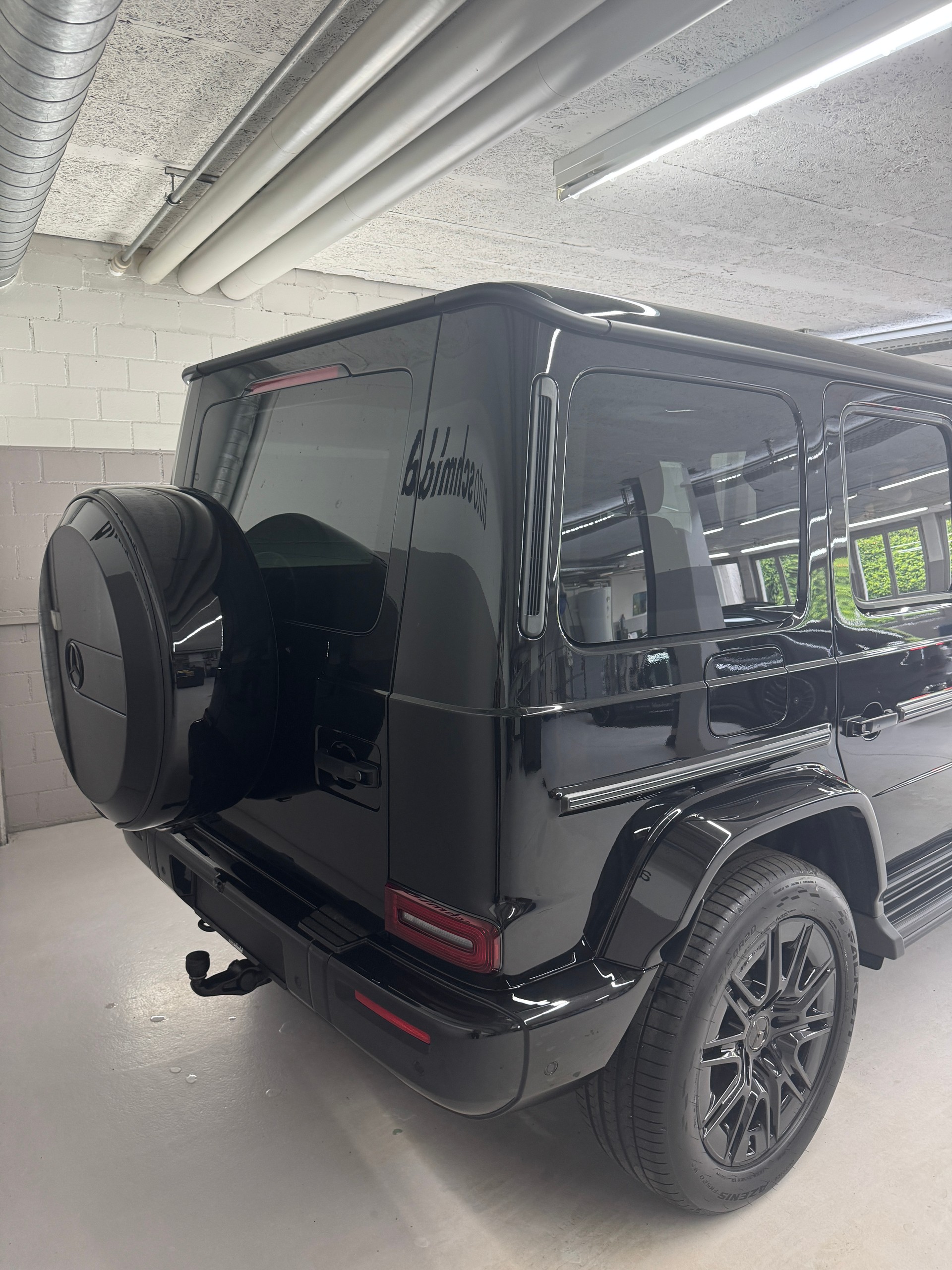 MERCEDES-BENZ G 450d-image-5