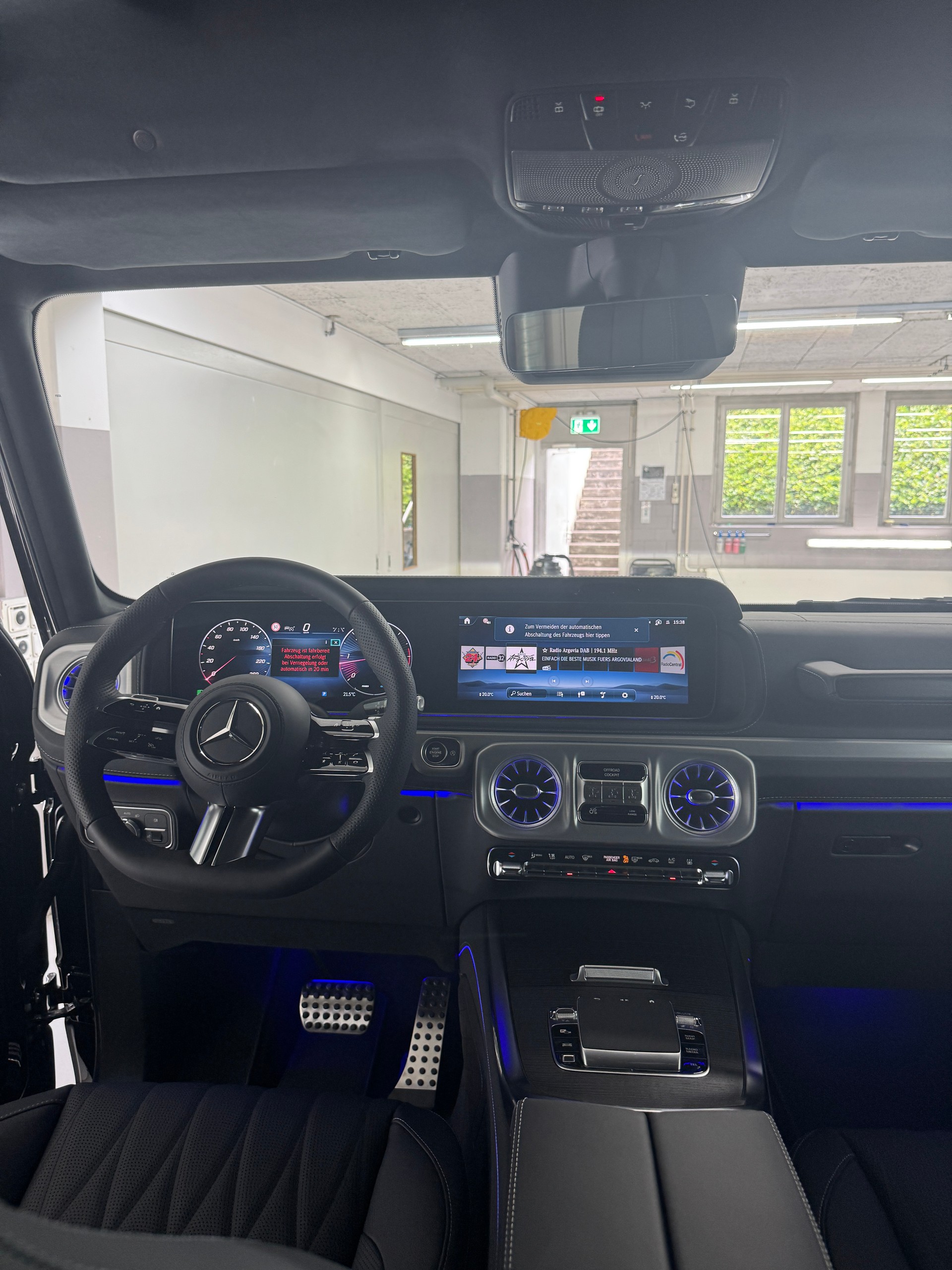 MERCEDES-BENZ G 450d-image-10