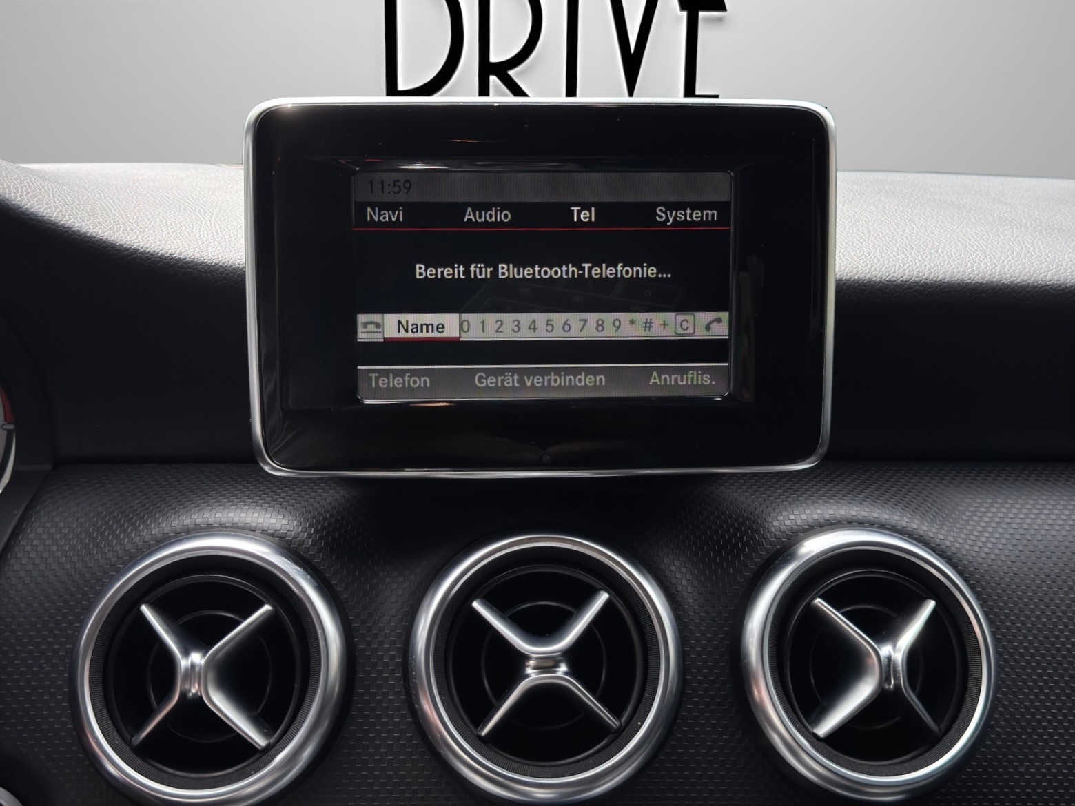 MERCEDES-BENZ A 200 Urban 7G-DCT-image-13