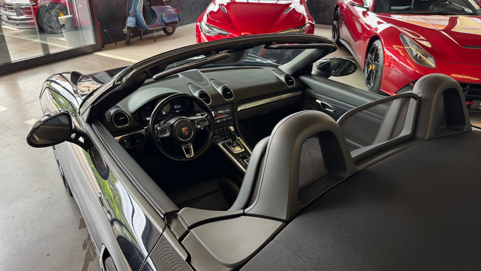 PORSCHE 718 Boxster S 2.5 PDK-image-12