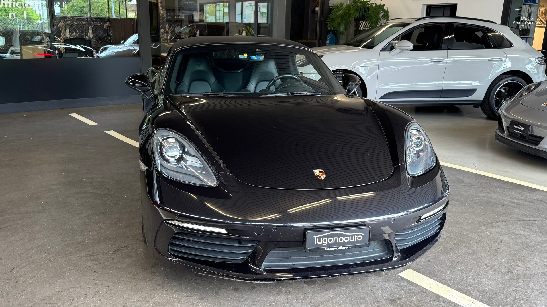 PORSCHE 718 Boxster S 2.5 PDK-image-2