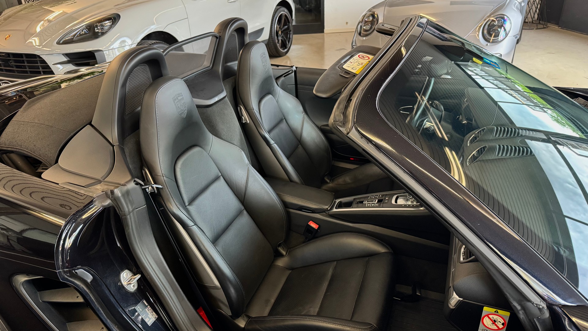 PORSCHE 718 Boxster S 2.5 PDK-image-13