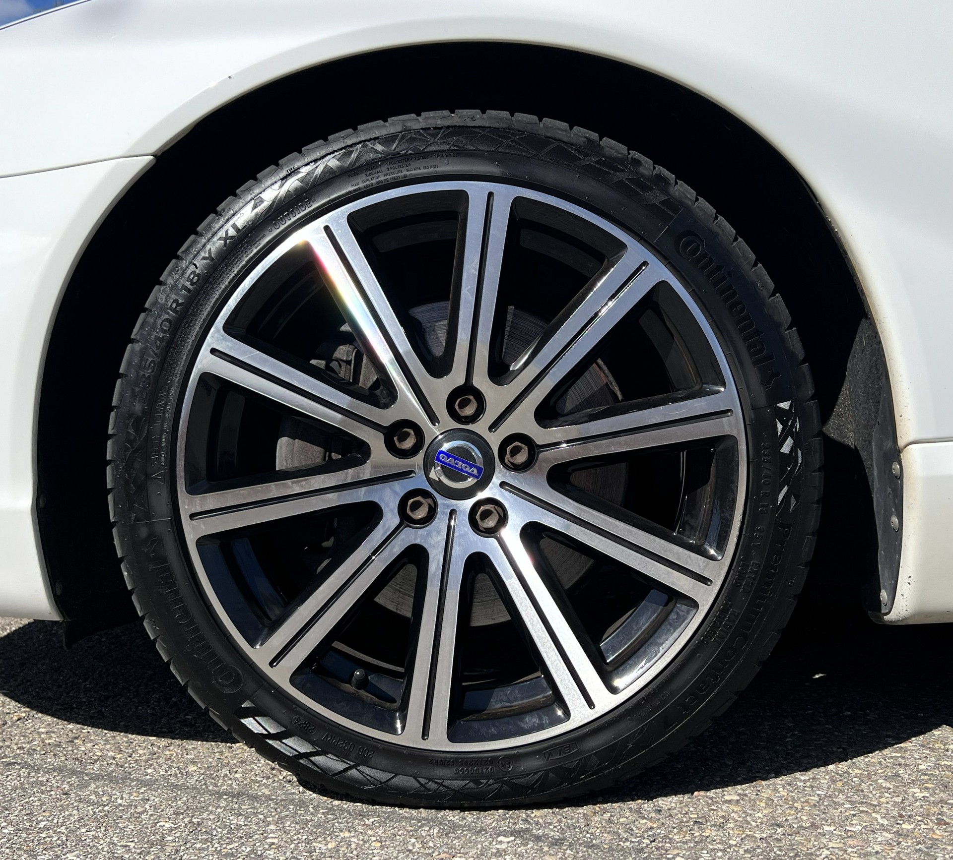 VOLVO V70 D4 AWD Momentum Dynamic Edition Geartronic-image-9