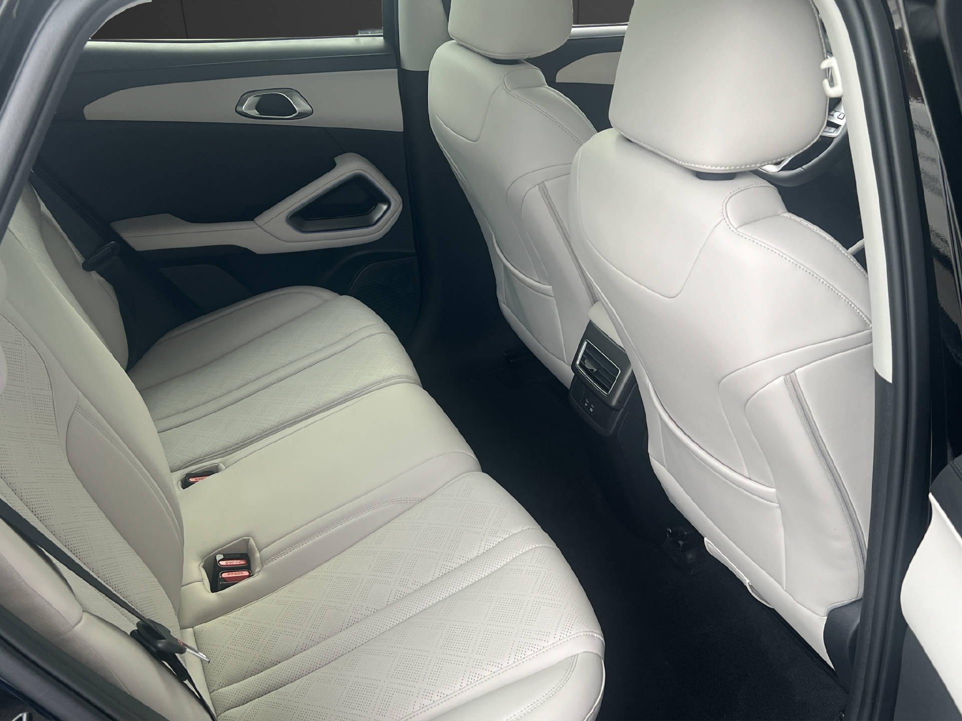 BYD Atto 2 DM-i Boost-image-11