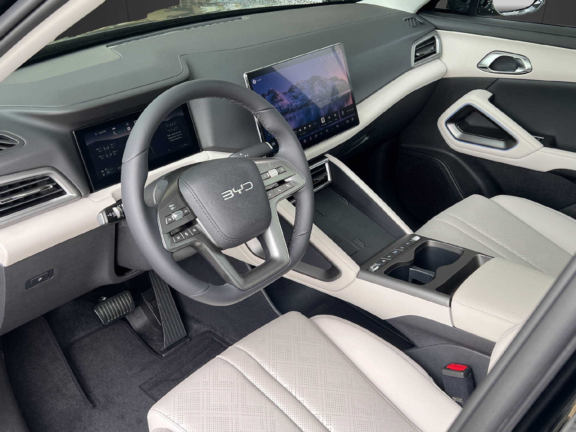 BYD Atto 2 DM-i Boost-image-7
