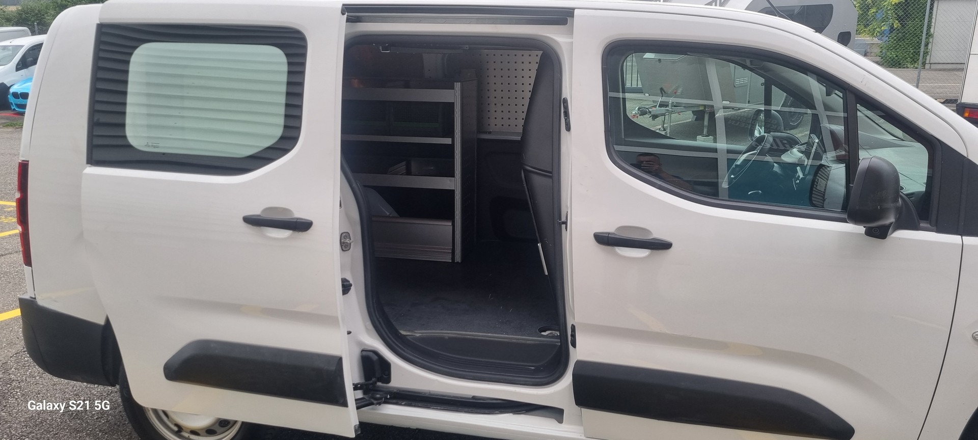 PEUGEOT Partner 1.5 Blue HDi s/s Asphalt Long 1000kg-image-8
