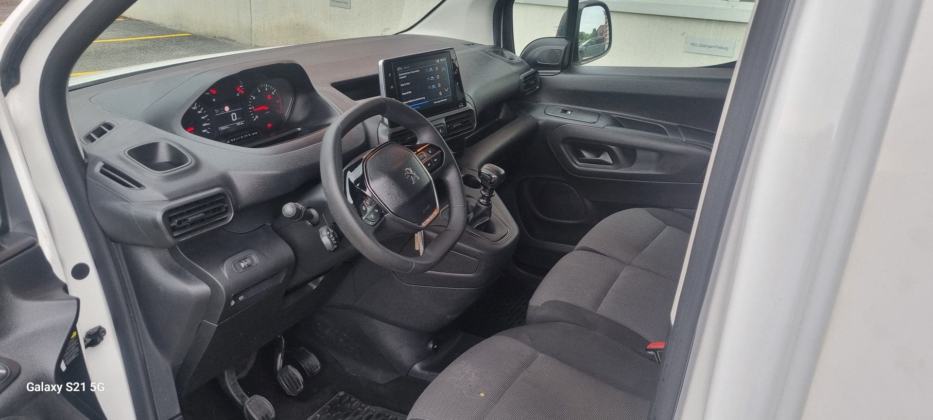 PEUGEOT Partner 1.5 Blue HDi s/s Asphalt Long 1000kg-image-10