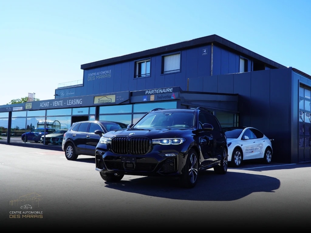 BMW X7 xDrive 48V 40i Steptronic-image-0