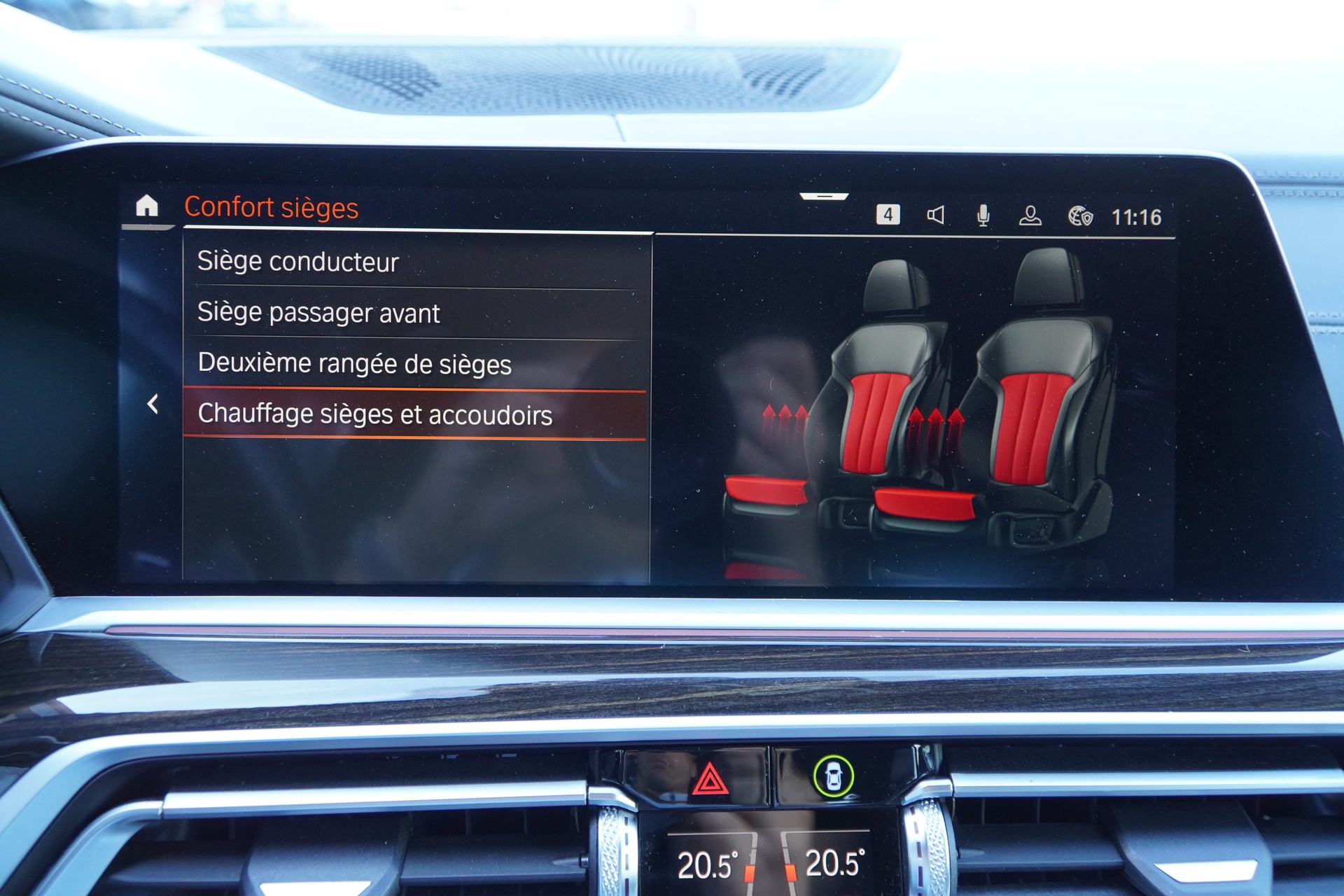 BMW X7 xDrive 48V 40i Steptronic-image-25