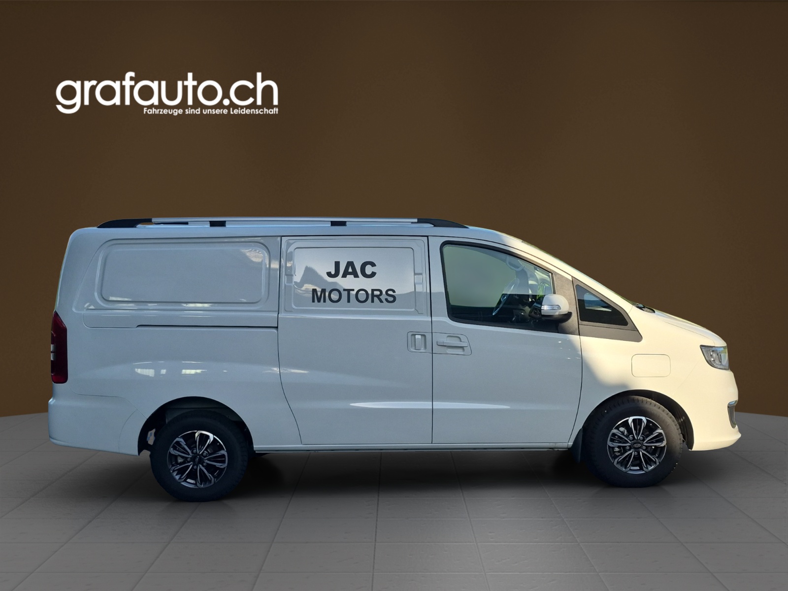 JAC M3 EV-image-2