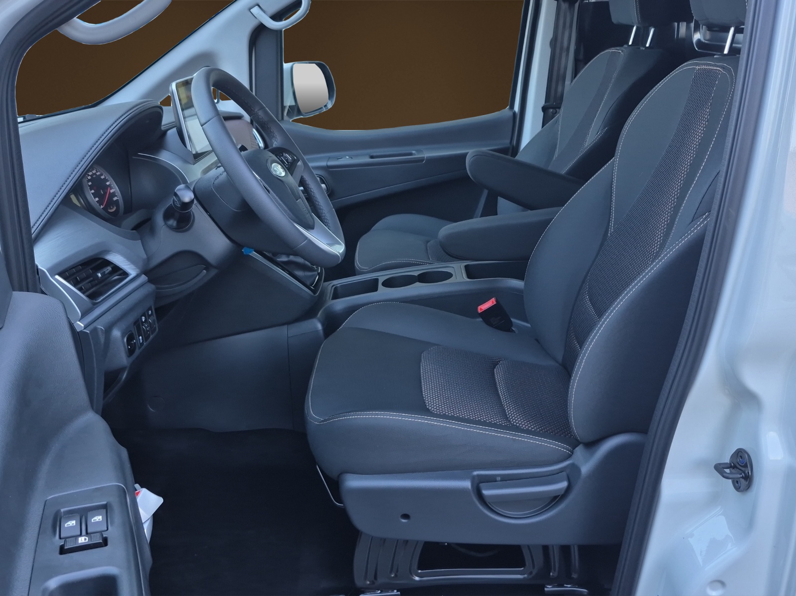 JAC M3 EV-image-5