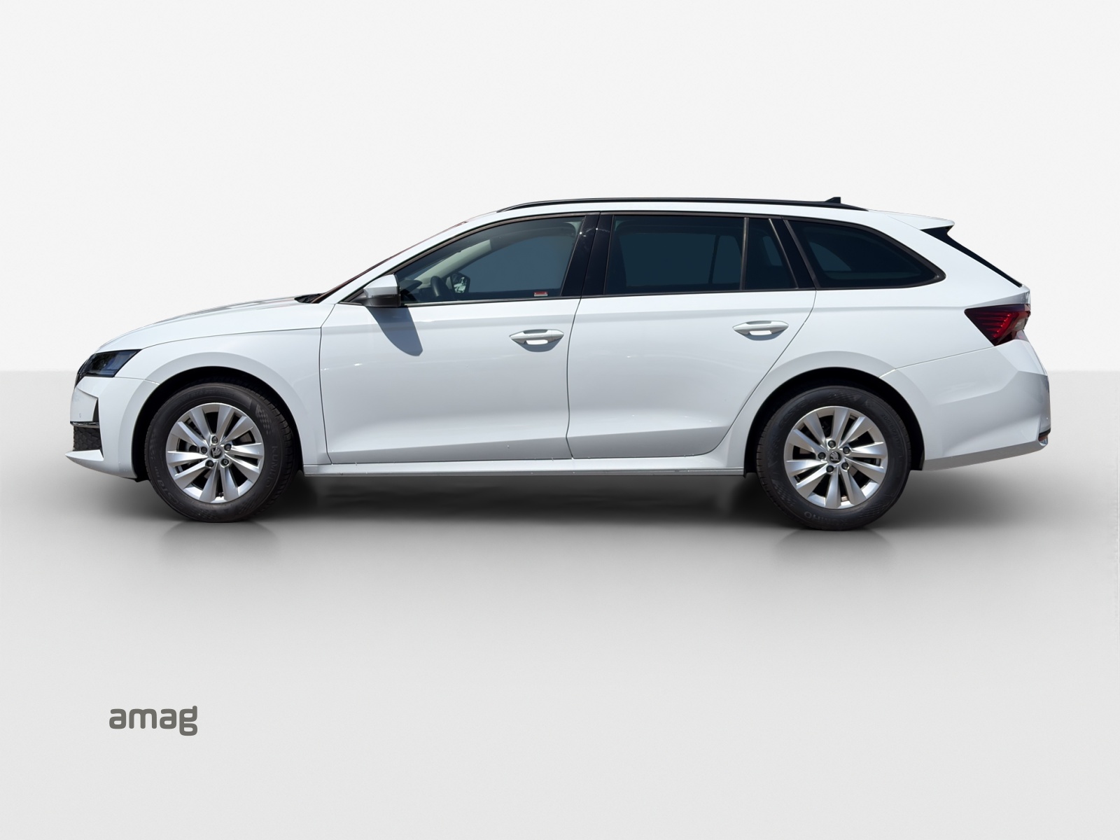 SKODA Octavia Combi 1.5 TSI mHEV DSG Dynamic-image-1