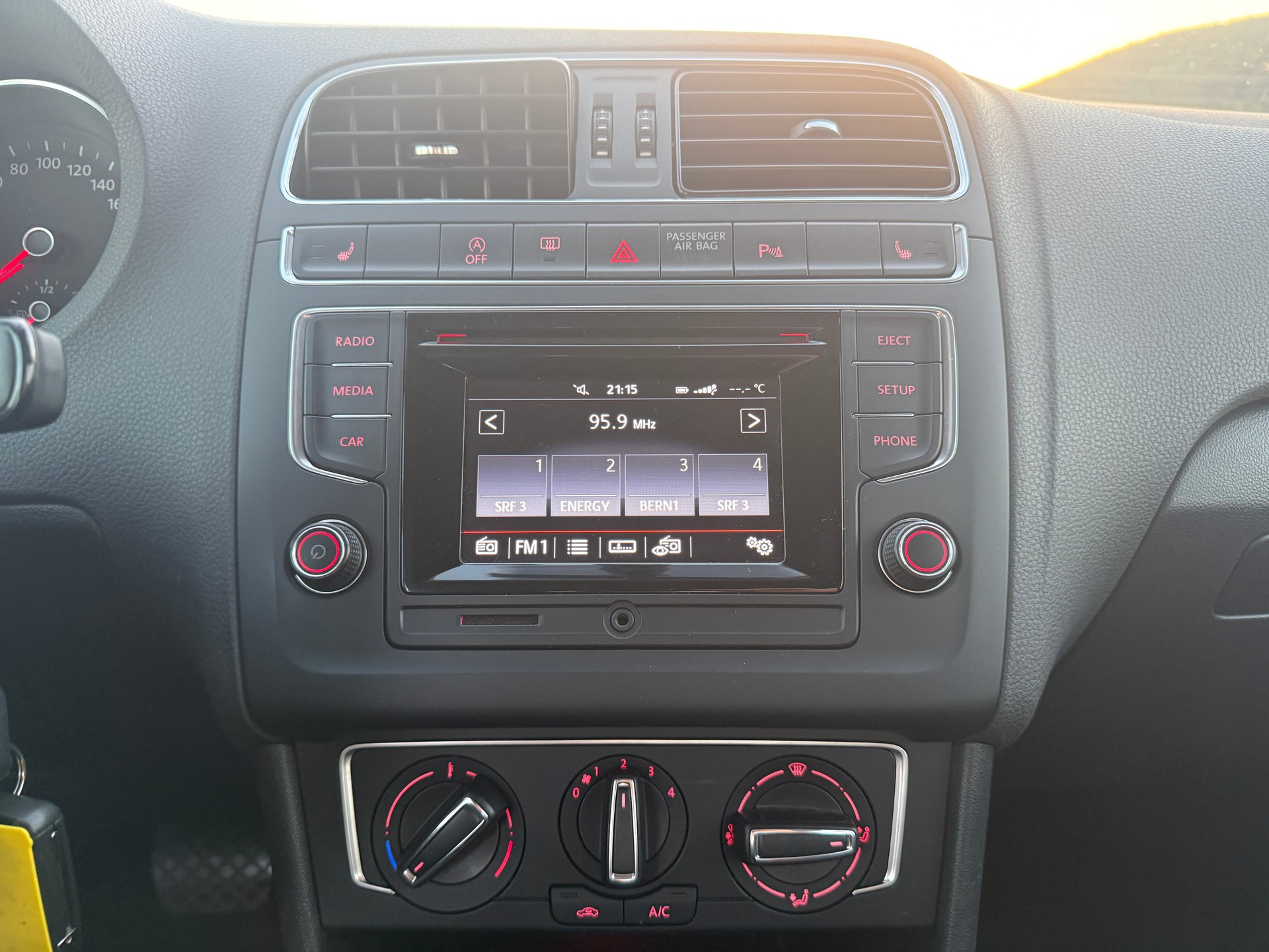 VW 1.2 TSI 90 BlueMT Comfl. DSG-image-3