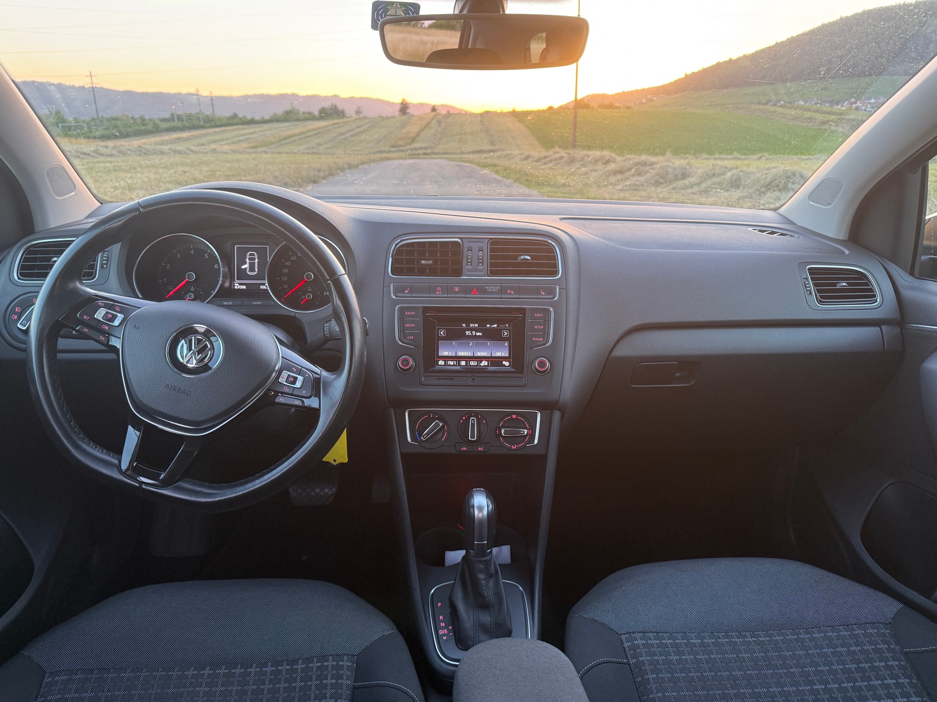 VW 1.2 TSI 90 BlueMT Comfl. DSG-image-2