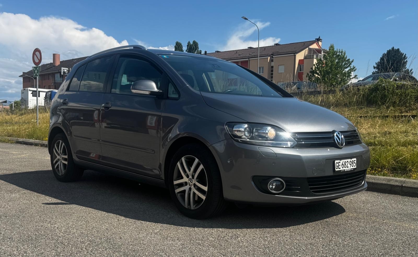 VW Golf Plus 1.4 TSI Comfortline DSG-image-2