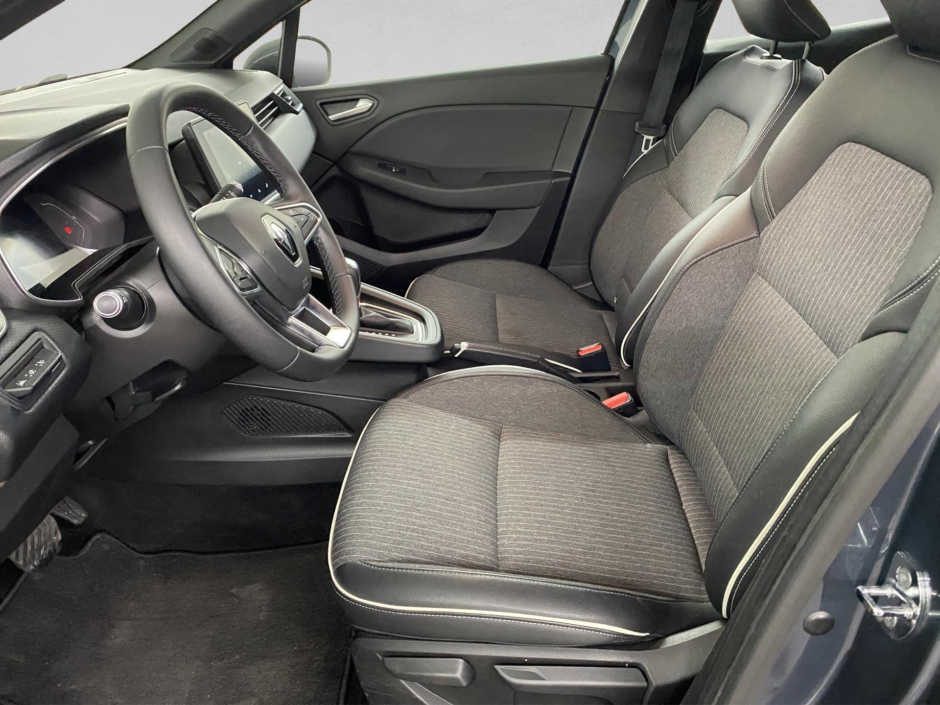 RENAULT Clio 1.6 E-Tech Edition One-image-8