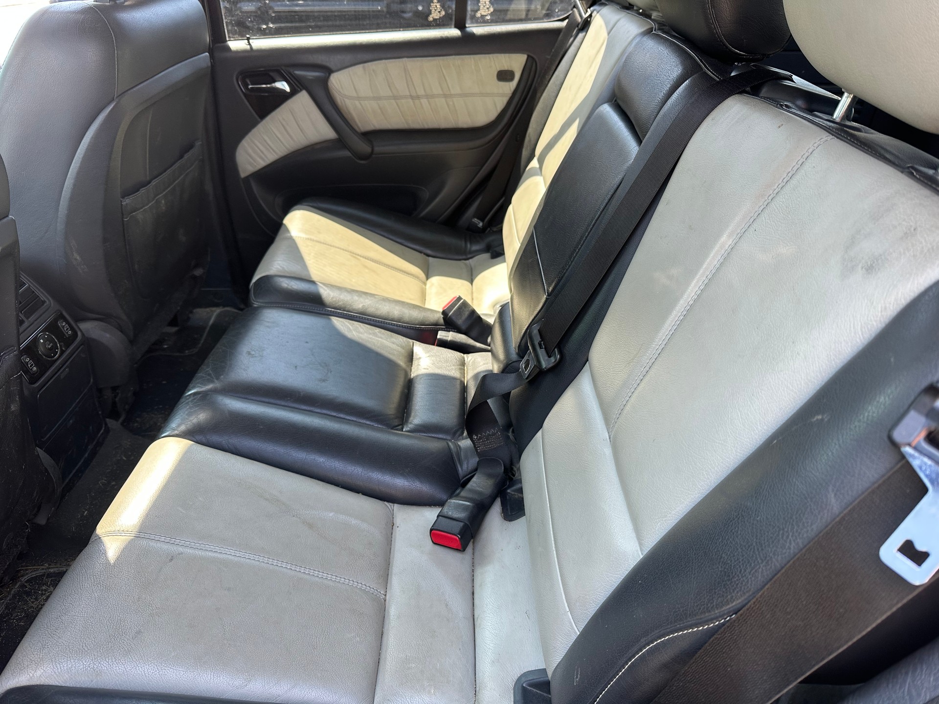 MERCEDES-BENZ ML 55 AMG Automatic-image-4