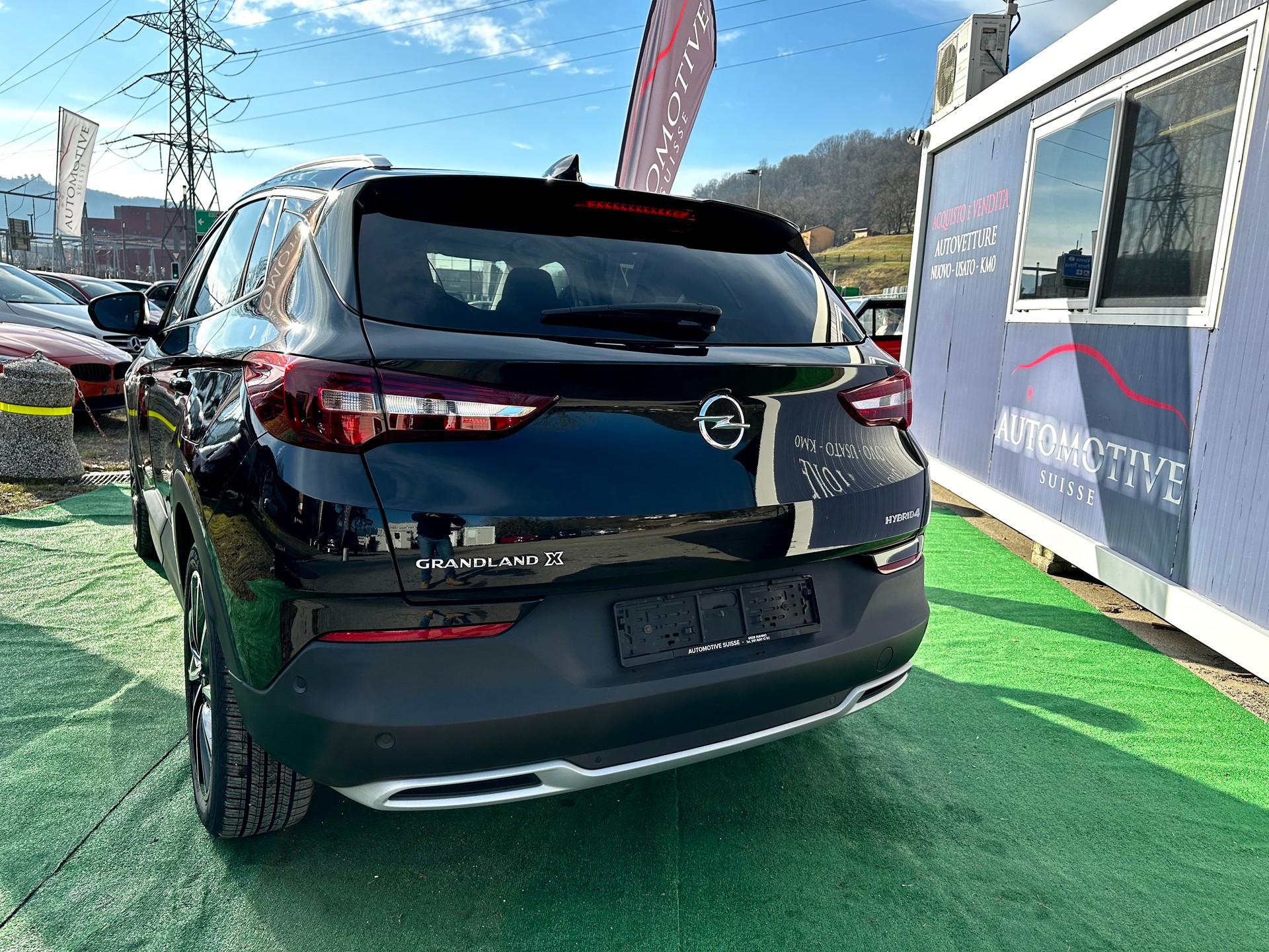 OPEL Grandland X 1.6 Hybrid4 Excellence Automatik-image-4