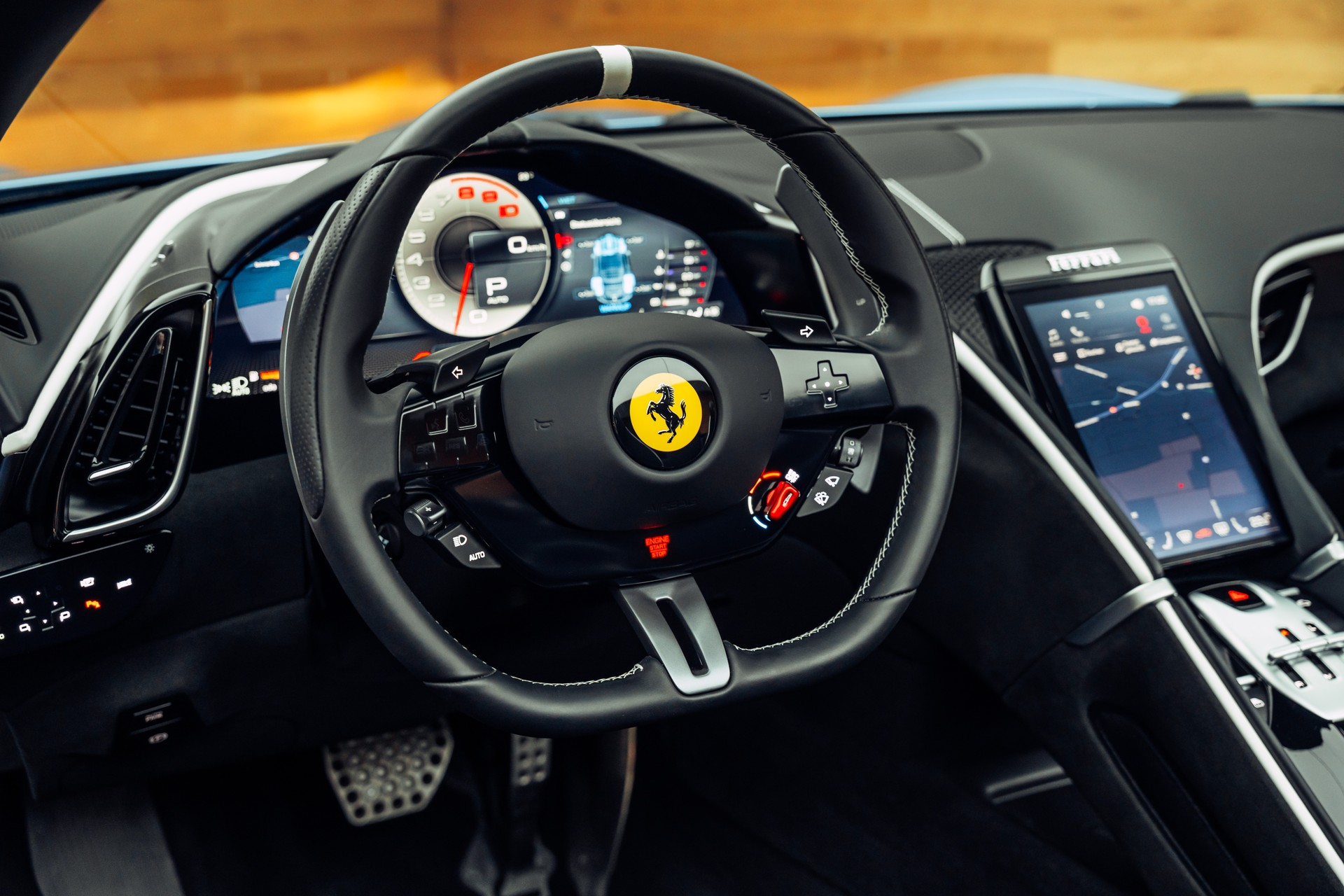 FERRARI Roma 3.9 V8 T Spider Azzurro California-image-15