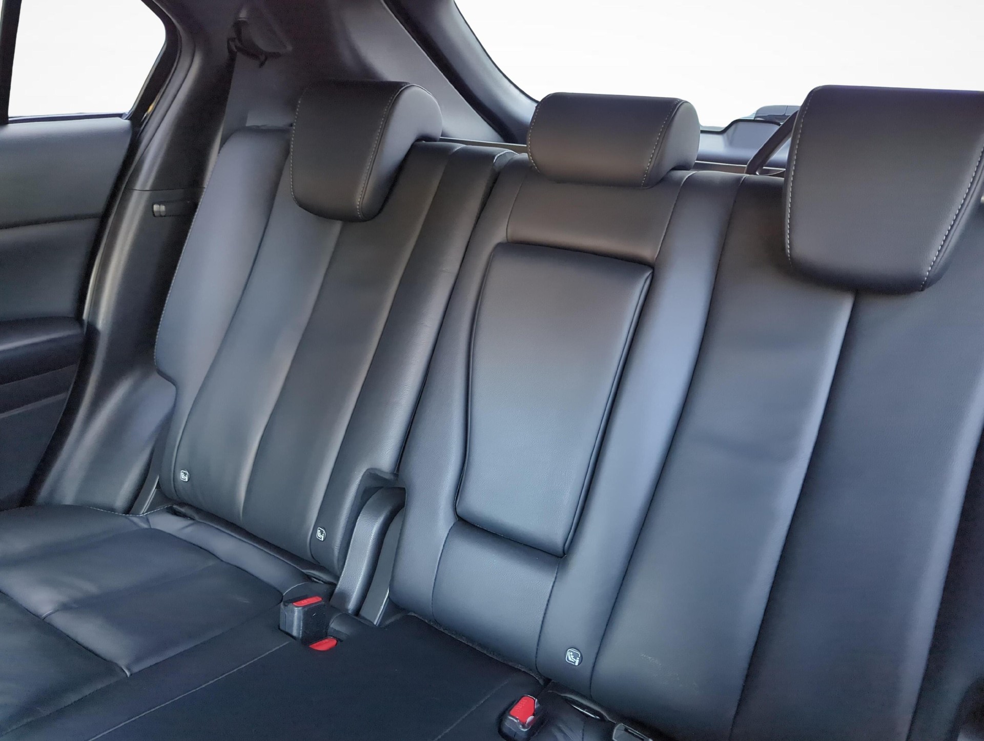 MITSUBISHI Eclipse Cross 2.4 PHEV Instyle 4x4, Winterräder-image-10