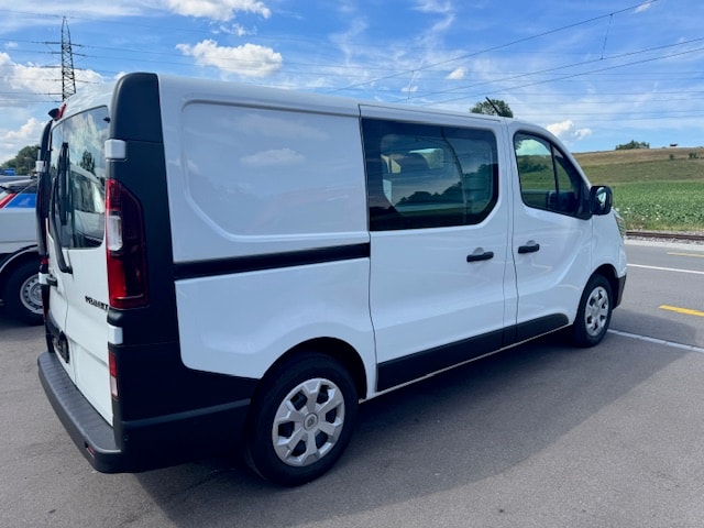 RENAULT Trafic 2.0 Blue dCi 130 Advance L1H1 **Klima** Navigation Rückfahrkamera Tempomat und Div.-image-3