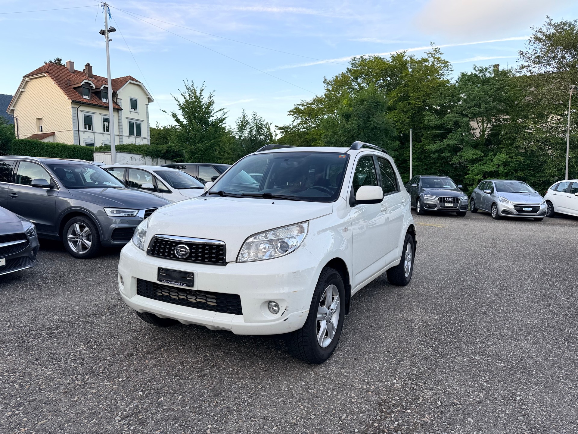 DAIHATSU Terios 1.5 16V SX Noblesse 4WD Automatic