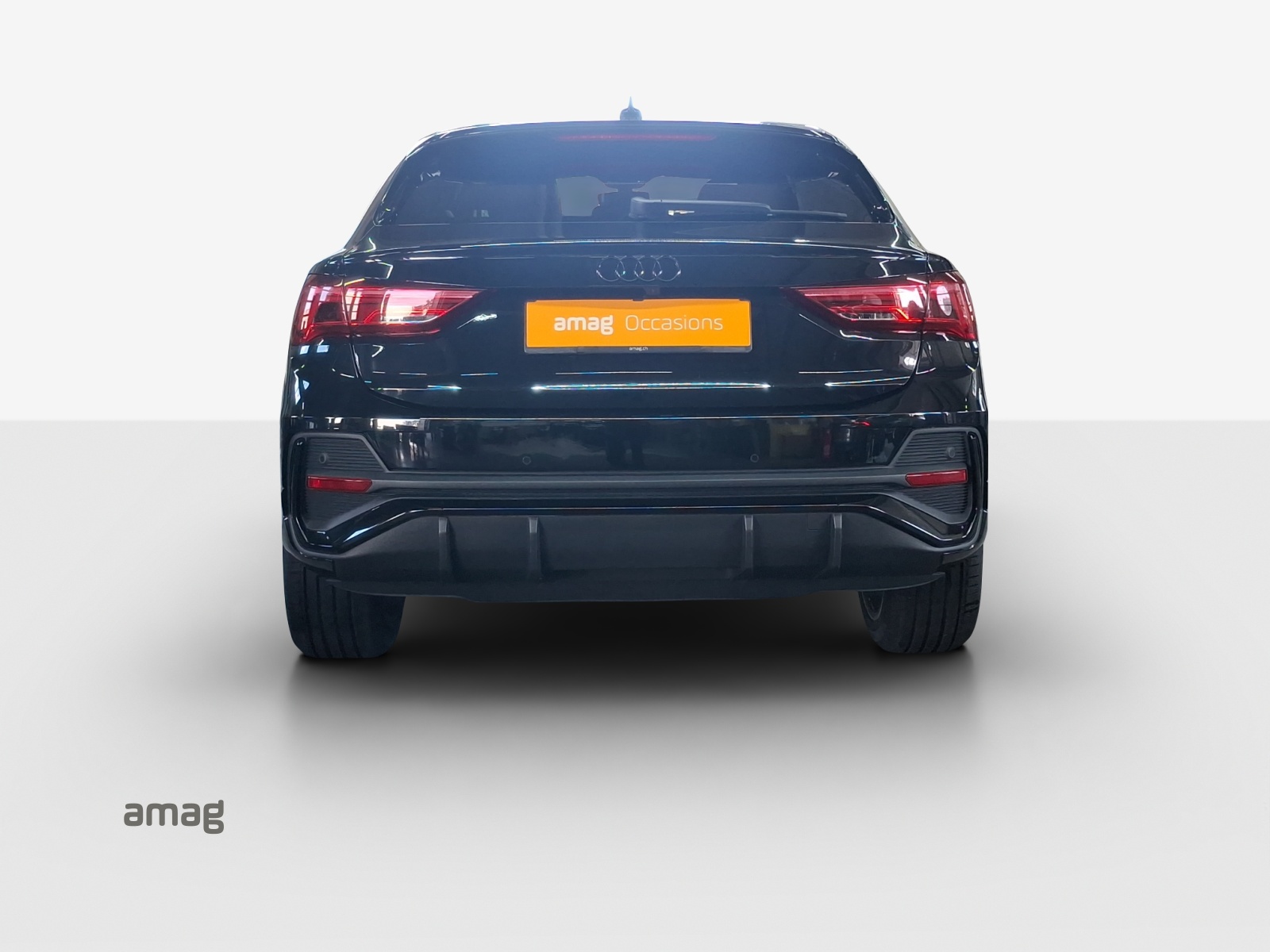 AUDI Q3 Sportback 35 TFSI S line Attraction S-tronic-image-3