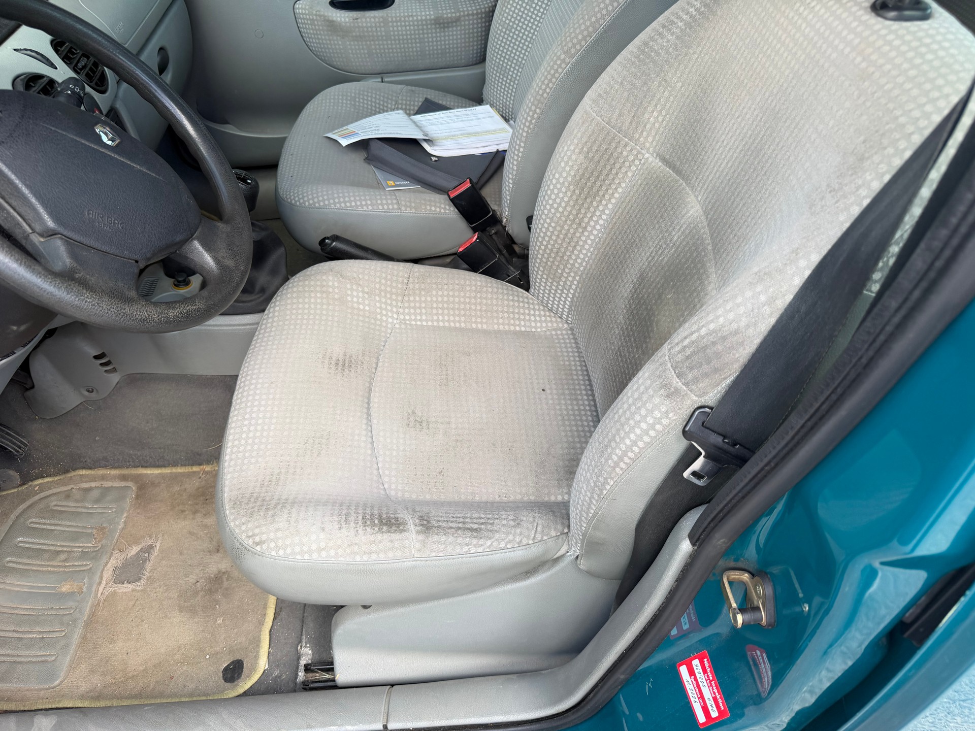 RENAULT Kangoo 1.6 16V Alizé-image-6