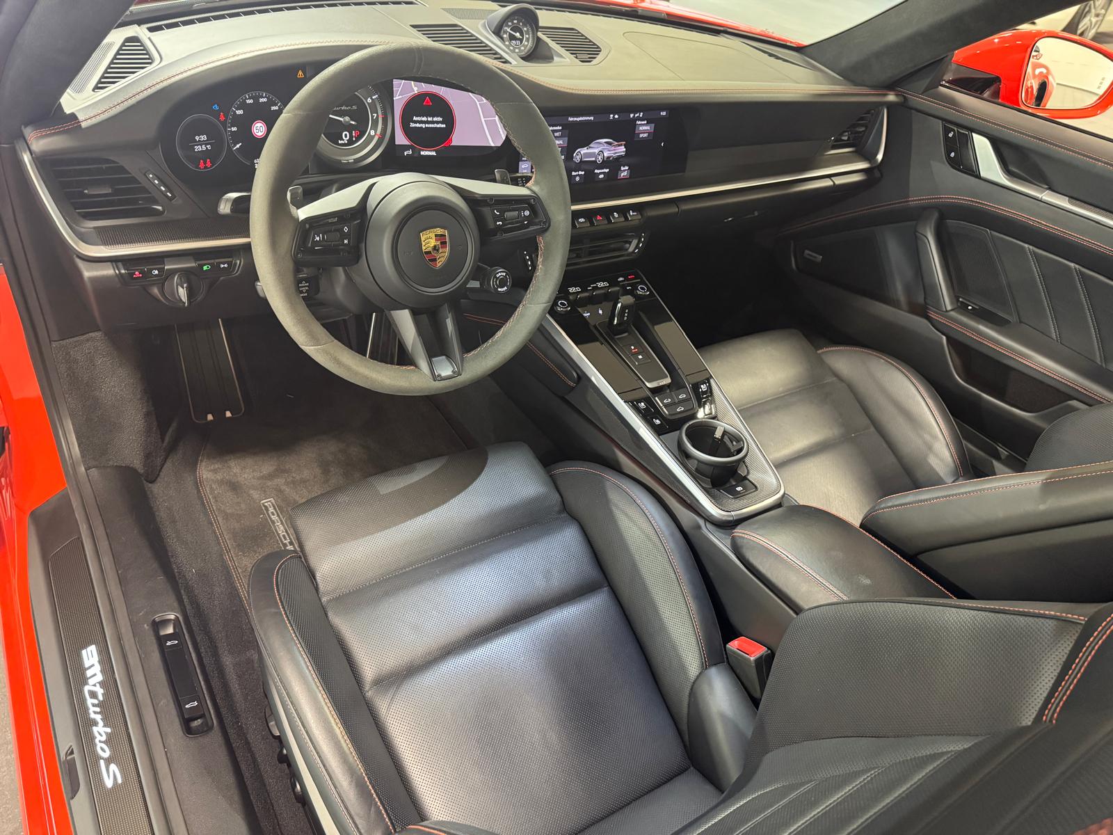 PORSCHE 911 Coupé 3.7 Turbo S PDK-image-9