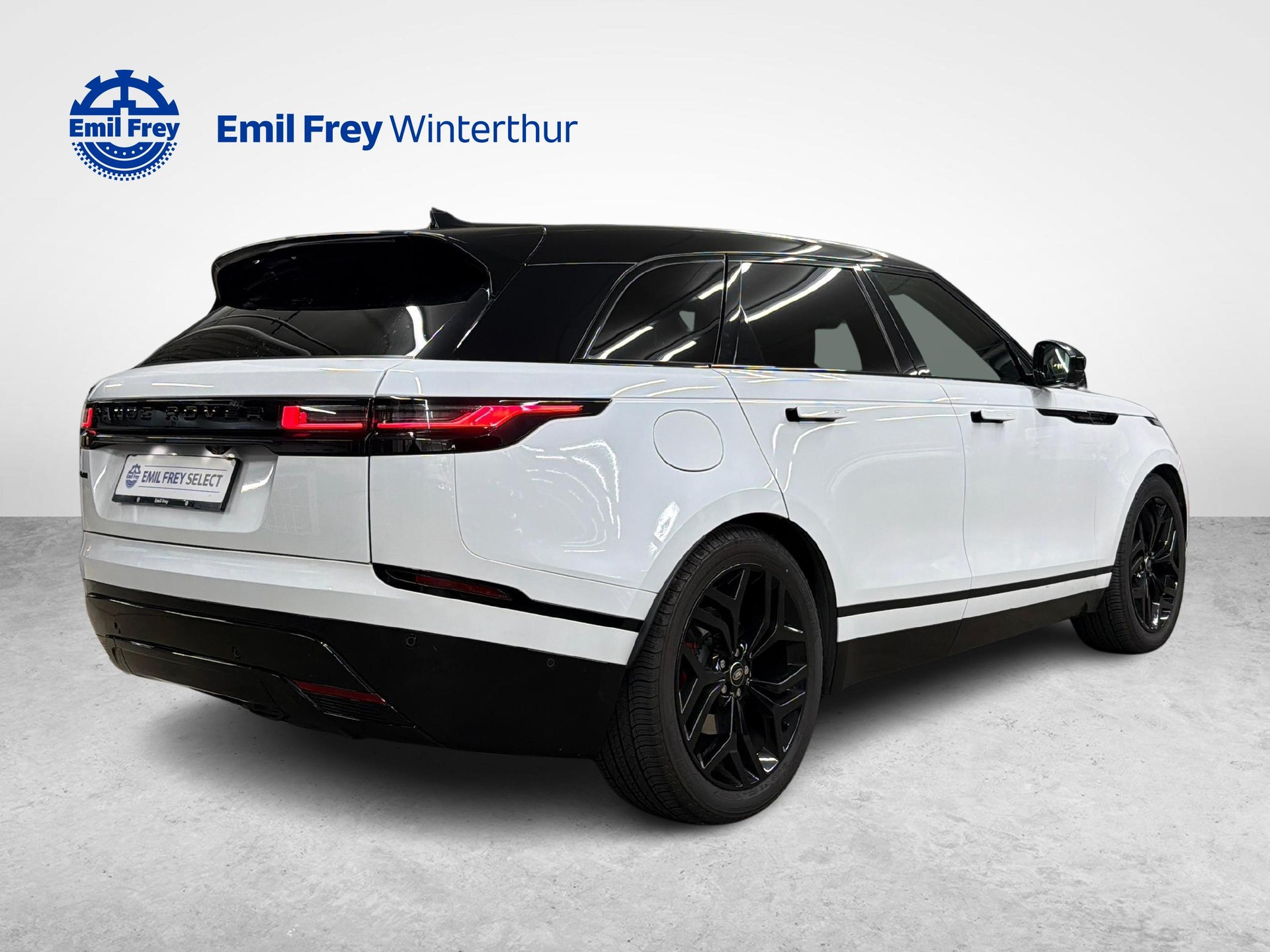 LAND ROVER Range Rover Velar 3.0 D I6 300 Dynamic HSE-image-4
