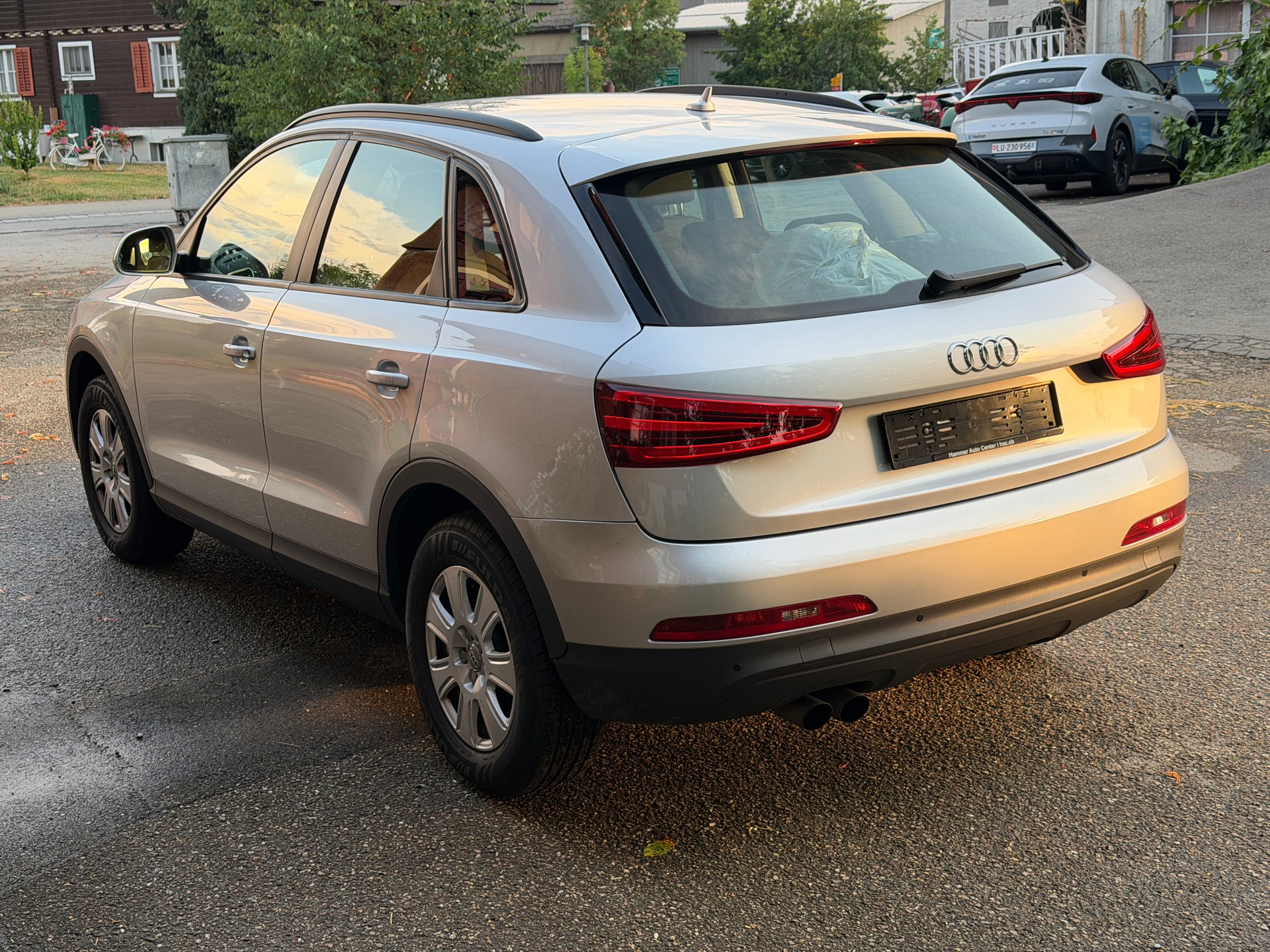 AUDI Q3 quattro-image-5