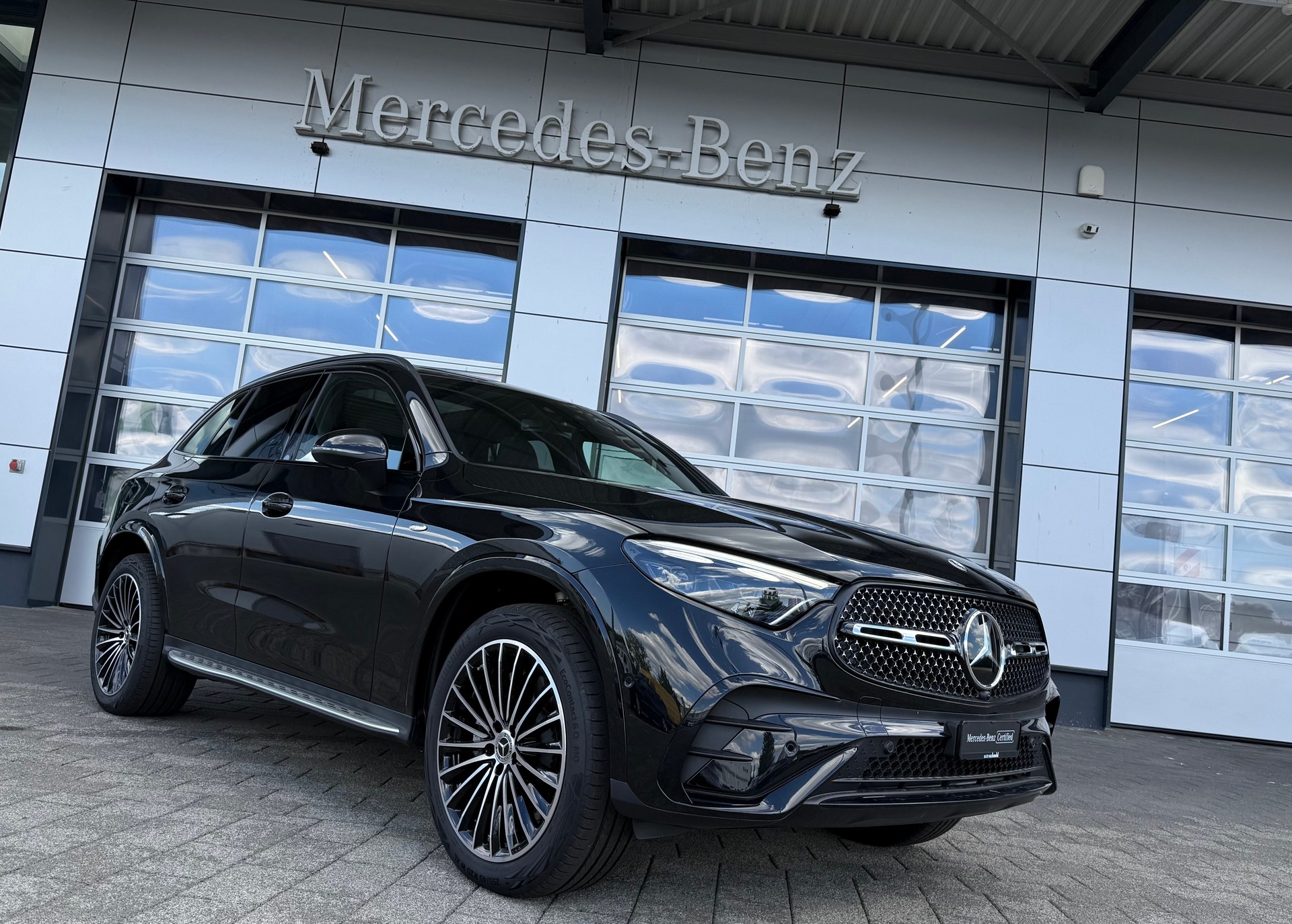 MERCEDES-BENZ GLC 300 de AMG Line 4Matic 9G-Tronic